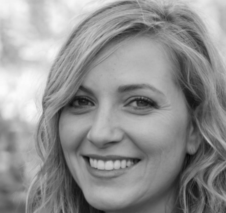 Finanzdozentin Leana Frenken